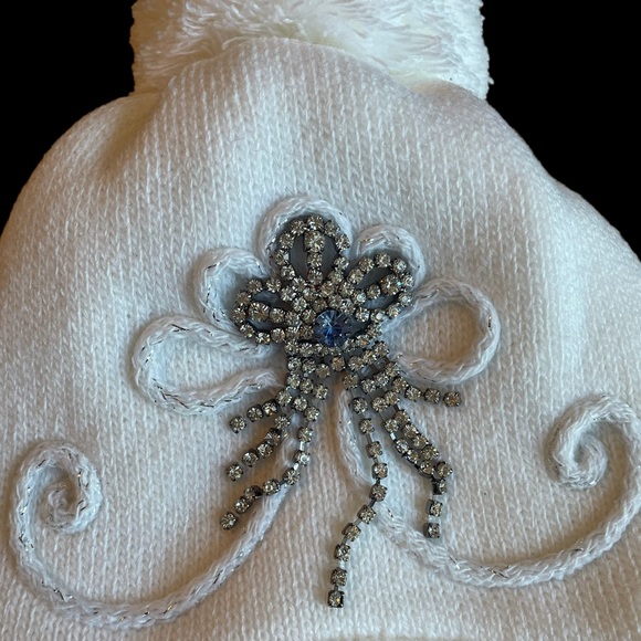 Brand new baby hat - Picture 6 of 6